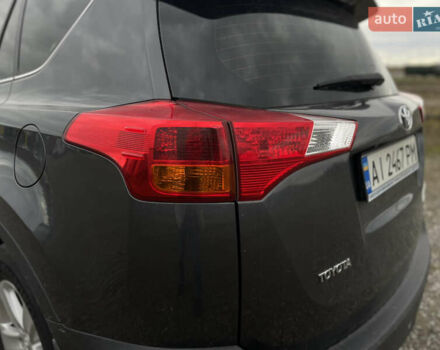 Тойота РАВ 4 2012 в Львове на Automoto.ua Серый Тойота РАВ 4, объемом двигателя 2.49 л и пробегом 180 тыс. км за 16500 $, фото 6 на Automoto.ua