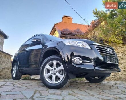 Сірий Тойота РАВ 4, об'ємом двигуна 2.23 л та пробігом 185 тис. км за 13800 $, фото 24 на Automoto.ua