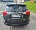 Сірий Тойота РАВ 4, об'ємом двигуна 2.49 л та пробігом 276 тис. км за 17250 $, фото 5 на Automoto.ua