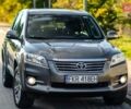 Сірий Тойота РАВ 4, об'ємом двигуна 2.2 л та пробігом 187 тис. км за 11000 $, фото 1 на Automoto.ua