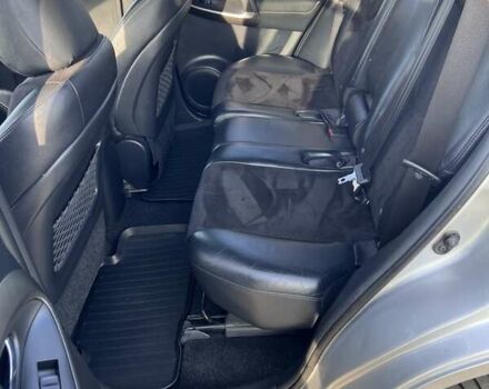 Тойота РАВ 4 2012 в Ровно на Automoto.ua Серый Тойота РАВ 4, объемом двигателя 2.2 л и пробегом 257 тыс. км за 13950 $, фото 20 на Automoto.ua