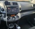 Серый Тойота РАВ 4, объемом двигателя 2.2 л и пробегом 220 тыс. км за 12500 $, фото 11 на Automoto.ua