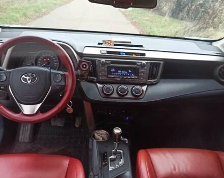 Сірий Тойота РАВ 4, об'ємом двигуна 2.2 л та пробігом 309 тис. км за 15200 $, фото 8 на Automoto.ua