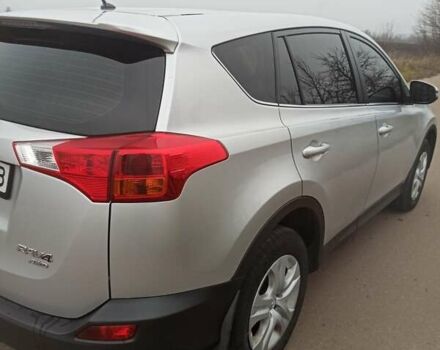 Сірий Тойота РАВ 4, об'ємом двигуна 2.2 л та пробігом 309 тис. км за 15200 $, фото 4 на Automoto.ua
