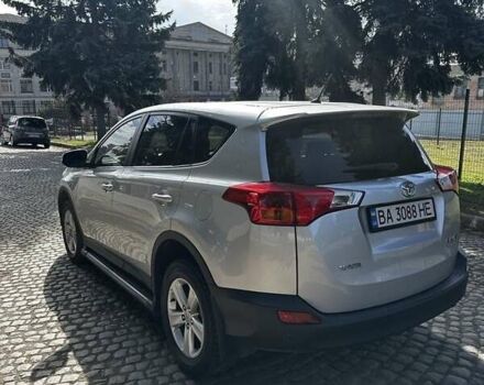 Серый Тойота РАВ 4, объемом двигателя 2.2 л и пробегом 176 тыс. км за 16500 $, фото 3 на Automoto.ua