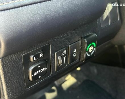 Тойота РАВ 4 2013 в Одессе на Automoto.ua Серый Тойота РАВ 4, объемом двигателя 2.5 л и пробегом 238 тыс. км за 14940 $, фото 12 на Automoto.ua