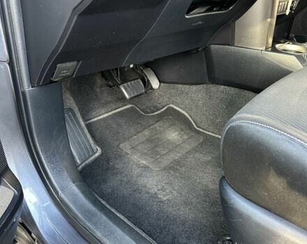 Серый Тойота РАВ 4, объемом двигателя 2.2 л и пробегом 208 тыс. км за 15800 $, фото 15 на Automoto.ua