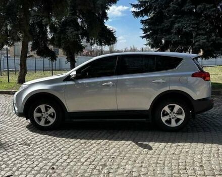 Серый Тойота РАВ 4, объемом двигателя 2.2 л и пробегом 176 тыс. км за 16500 $, фото 1 на Automoto.ua