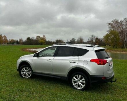 Тойота РАВ 4 2013 в Житомире на Automoto.ua Серый Тойота РАВ 4, объемом двигателя 2 л и пробегом 197 тыс. км за 8100 $, фото 5 на Automoto.ua