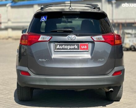 Тойота РАВ 4 2013 в Одессе на Automoto.ua Серый Тойота РАВ 4, объемом двигателя 2.5 л и пробегом 238 тыс. км за 14940 $, фото 4 на Automoto.ua