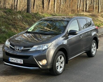 Серый Тойота РАВ 4, объемом двигателя 2.2 л и пробегом 208 тыс. км за 15800 $, фото 1 на Automoto.ua