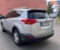 Сірий Тойота РАВ 4, об'ємом двигуна 2.49 л та пробігом 251 тис. км за 11000 $, фото 13 на Automoto.ua