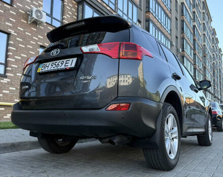 Тойота РАВ 4 2013 у Житомирі на Automoto.ua Сірий Тойота РАВ 4, об'ємом двигуна 2.23 л та пробігом 274 тис. км за 15200 $, фото 10 на Automoto.ua