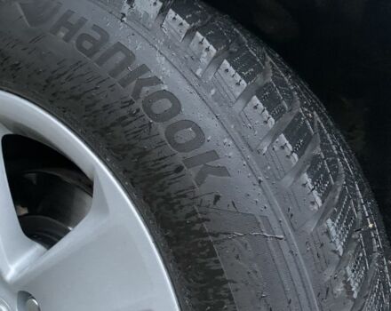 Серый Тойота РАВ 4, объемом двигателя 2.5 л и пробегом 125 тыс. км за 17500 $, фото 5 на Automoto.ua