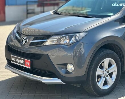 Тойота РАВ 4 2013 в Одессе на Automoto.ua Серый Тойота РАВ 4, объемом двигателя 2.5 л и пробегом 238 тыс. км за 14940 $, фото 6 на Automoto.ua