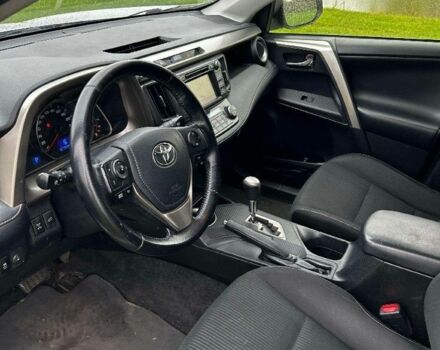 Тойота РАВ 4 2013 в Житомире на Automoto.ua Серый Тойота РАВ 4, объемом двигателя 2 л и пробегом 197 тыс. км за 8100 $, фото 11 на Automoto.ua