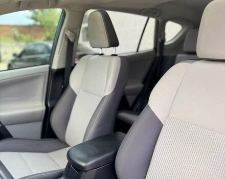 Серый Тойота РАВ 4, объемом двигателя 2.5 л и пробегом 180 тыс. км за 14800 $, фото 10 на Automoto.ua