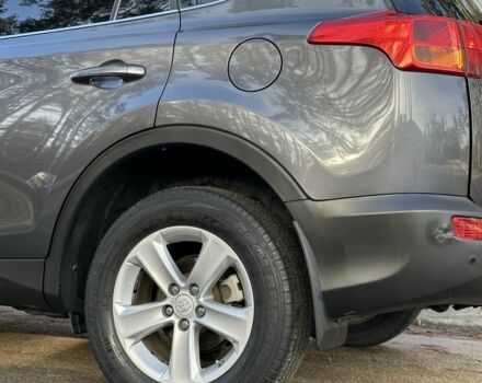 Серый Тойота РАВ 4, объемом двигателя 2.2 л и пробегом 208 тыс. км за 15800 $, фото 4 на Automoto.ua