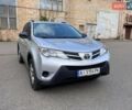 Сірий Тойота РАВ 4, об'ємом двигуна 2.49 л та пробігом 251 тис. км за 11000 $, фото 11 на Automoto.ua