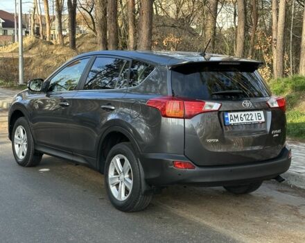 Серый Тойота РАВ 4, объемом двигателя 2.2 л и пробегом 208 тыс. км за 15800 $, фото 5 на Automoto.ua