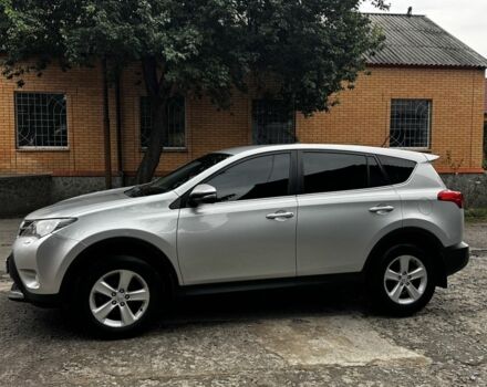 Тойота РАВ 4 2013 в Ромнах на Automoto.ua Серый Тойота РАВ 4, объемом двигателя 2 л и пробегом 272 тыс. км за 14000 $, фото 5 на Automoto.ua