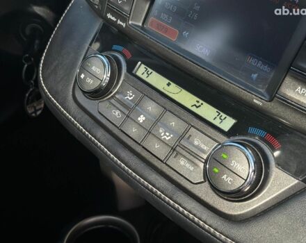 Тойота РАВ 4 2013 в Одессе на Automoto.ua Серый Тойота РАВ 4, объемом двигателя 2.5 л и пробегом 238 тыс. км за 14940 $, фото 27 на Automoto.ua