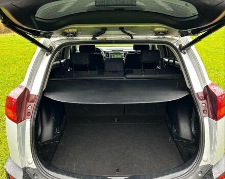 Тойота РАВ 4 2013 в Житомире на Automoto.ua Серый Тойота РАВ 4, объемом двигателя 2 л и пробегом 197 тыс. км за 8100 $, фото 10 на Automoto.ua