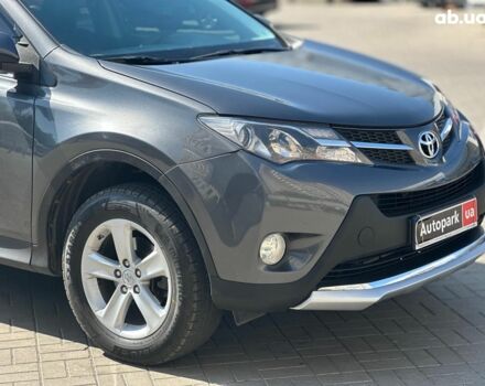 Тойота РАВ 4 2013 в Одессе на Automoto.ua Серый Тойота РАВ 4, объемом двигателя 2.5 л и пробегом 238 тыс. км за 14940 $, фото 7 на Automoto.ua