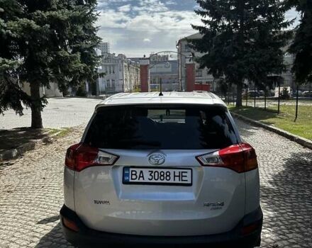 Серый Тойота РАВ 4, объемом двигателя 2.2 л и пробегом 176 тыс. км за 16500 $, фото 4 на Automoto.ua