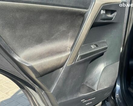 Тойота РАВ 4 2013 в Одессе на Automoto.ua Серый Тойота РАВ 4, объемом двигателя 2.5 л и пробегом 238 тыс. км за 14940 $, фото 18 на Automoto.ua