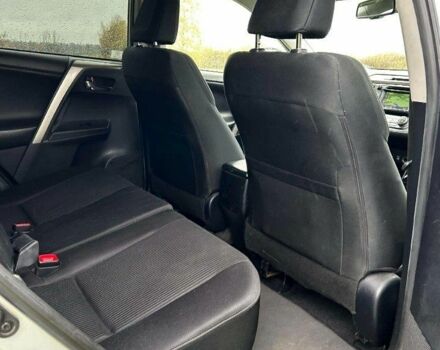 Тойота РАВ 4 2013 в Житомире на Automoto.ua Серый Тойота РАВ 4, объемом двигателя 2 л и пробегом 197 тыс. км за 8100 $, фото 14 на Automoto.ua