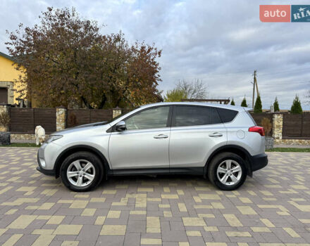 Серый Тойота РАВ 4, объемом двигателя 2.23 л и пробегом 245 тыс. км за 19300 $, фото 2 на Automoto.ua