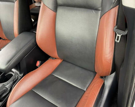 Сірий Тойота РАВ 4, об'ємом двигуна 2.49 л та пробігом 200 тис. км за 14300 $, фото 30 на Automoto.ua