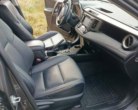 Серый Тойота РАВ 4, объемом двигателя 2.23 л и пробегом 255 тыс. км за 17200 $, фото 9 на Automoto.ua