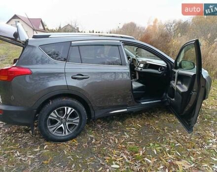 Серый Тойота РАВ 4, объемом двигателя 2.23 л и пробегом 255 тыс. км за 17200 $, фото 26 на Automoto.ua