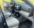 Сірий Тойота РАВ 4, об'ємом двигуна 0 л та пробігом 134 тис. км за 11500 $, фото 2 на Automoto.ua