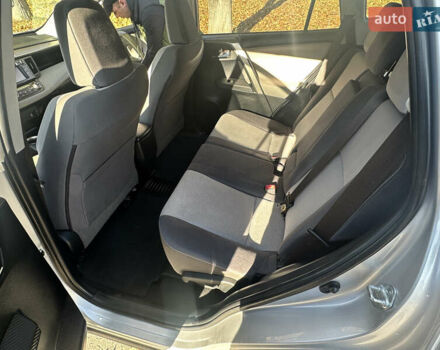 Серый Тойота РАВ 4, объемом двигателя 2.5 л и пробегом 140 тыс. км за 15500 $, фото 12 на Automoto.ua