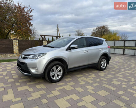 Серый Тойота РАВ 4, объемом двигателя 2.23 л и пробегом 245 тыс. км за 19300 $, фото 1 на Automoto.ua