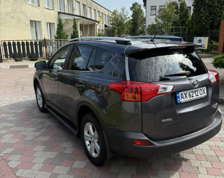 Сірий Тойота РАВ 4, об'ємом двигуна 2.23 л та пробігом 151 тис. км за 18000 $, фото 9 на Automoto.ua