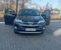 Серый Тойота РАВ 4, объемом двигателя 2.2 л и пробегом 278 тыс. км за 16499 $, фото 3 на Automoto.ua