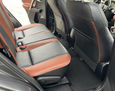 Сірий Тойота РАВ 4, об'ємом двигуна 2.49 л та пробігом 200 тис. км за 14300 $, фото 35 на Automoto.ua