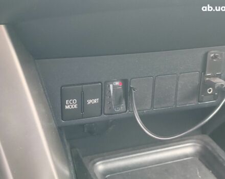 Серый Тойота РАВ 4, объемом двигателя 2.5 л и пробегом 171 тыс. км за 14590 $, фото 29 на Automoto.ua