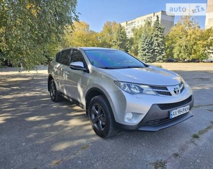 Серый Тойота РАВ 4, объемом двигателя 1.99 л и пробегом 115 тыс. км за 17400 $, фото 1 на Automoto.ua