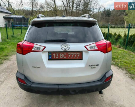 Серый Тойота РАВ 4, объемом двигателя 2.49 л и пробегом 130 тыс. км за 11999 $, фото 2 на Automoto.ua