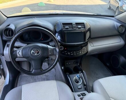 Серый Тойота РАВ 4, объемом двигателя 0 л и пробегом 140 тыс. км за 12000 $, фото 14 на Automoto.ua