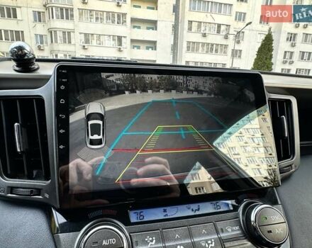 Серый Тойота РАВ 4, объемом двигателя 2.5 л и пробегом 132 тыс. км за 17300 $, фото 20 на Automoto.ua