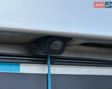 Сірий Тойота РАВ 4, об'ємом двигуна 2.23 л та пробігом 246 тис. км за 19500 $, фото 16 на Automoto.ua