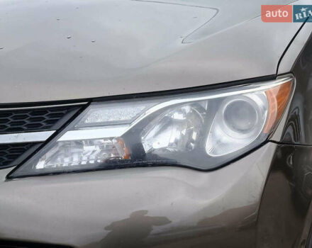 Сірий Тойота РАВ 4, об'ємом двигуна 2.5 л та пробігом 171 тис. км за 14590 $, фото 4 на Automoto.ua