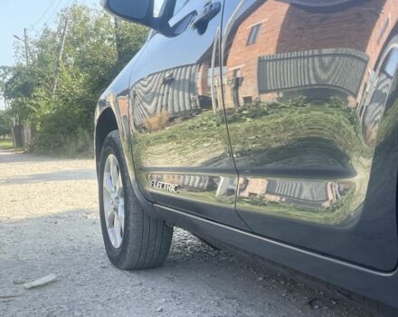 Сірий Тойота РАВ 4, об'ємом двигуна 0 л та пробігом 134 тис. км за 11500 $, фото 7 на Automoto.ua