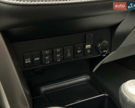 Сірий Тойота РАВ 4, об'ємом двигуна 2.23 л та пробігом 246 тис. км за 19500 $, фото 43 на Automoto.ua